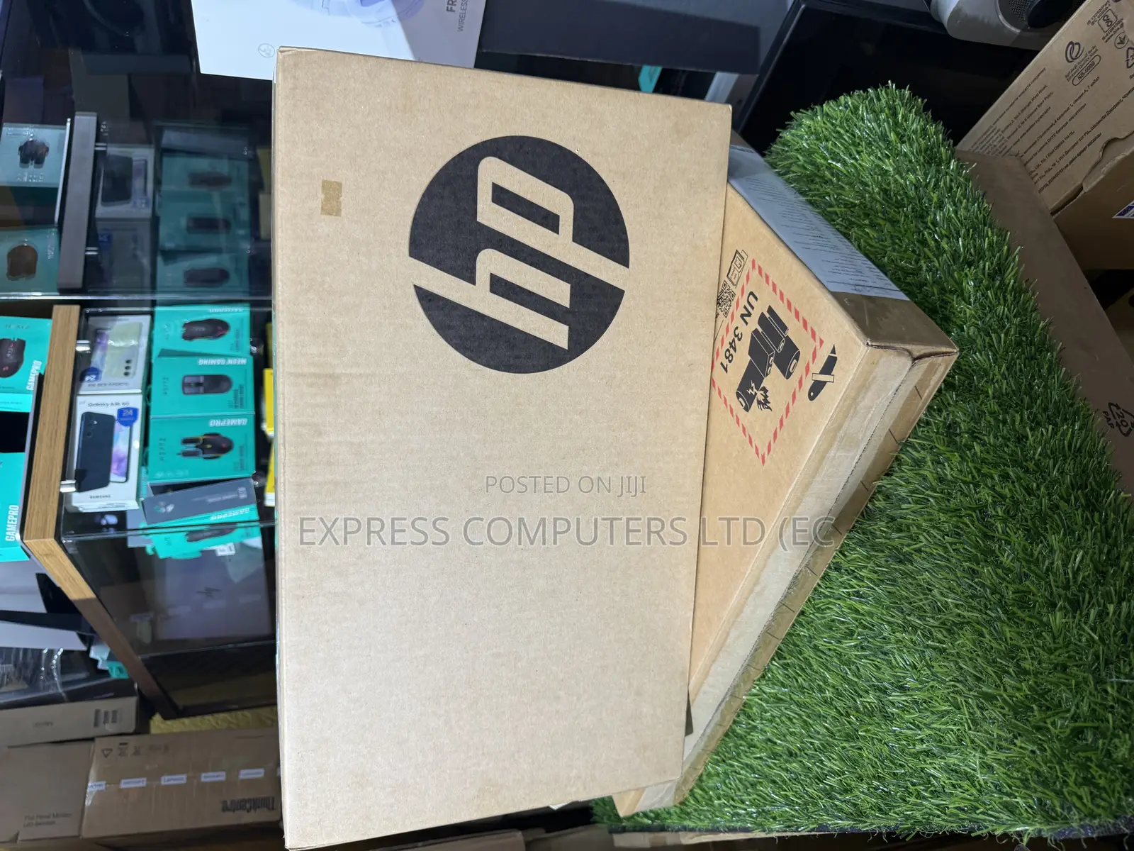 New Laptop HP 15-Da2933nia 16GB Intel Core I7 SSD 512GB