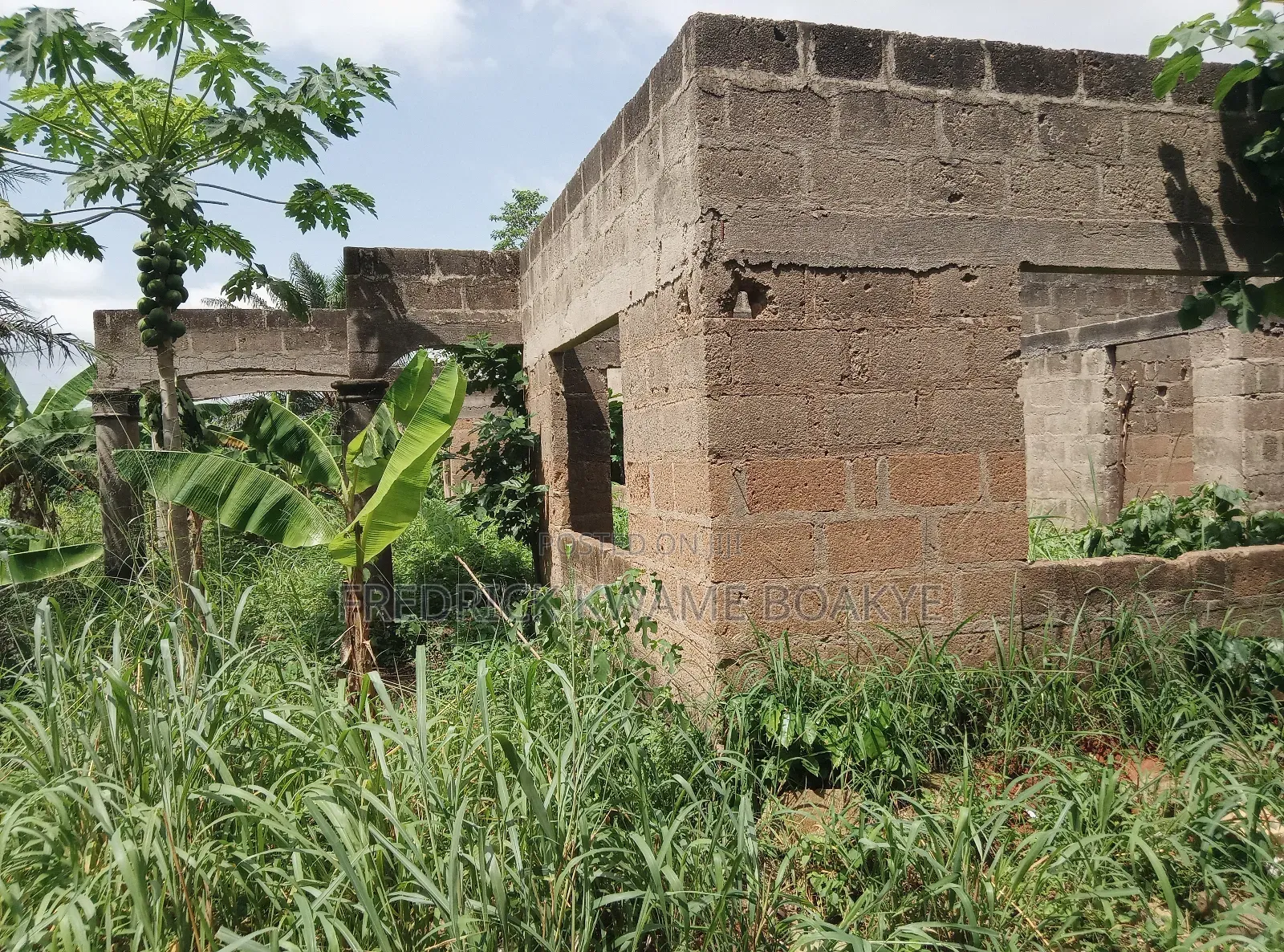 Uncompleted 3 Bedrooms House For Sale At Abuakwa Agogo