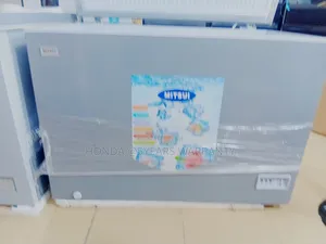 **Mitsui 282l Deep Chest Freezer for Home Commercial Use**