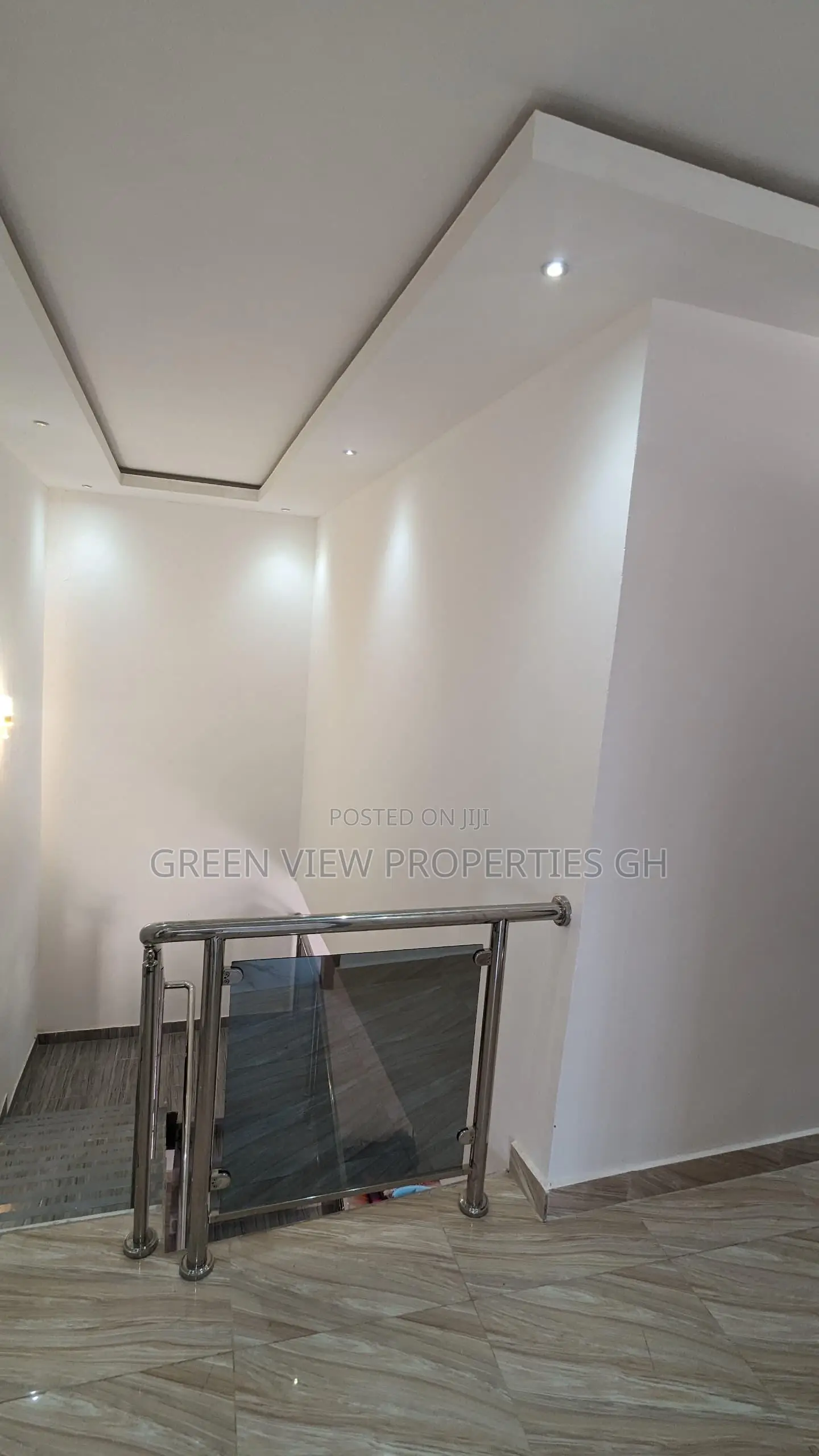 4bdrm Duplex in Kwabenya for rent