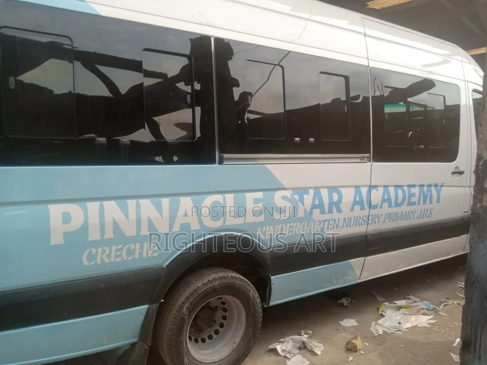 Art and Sign Writer Services