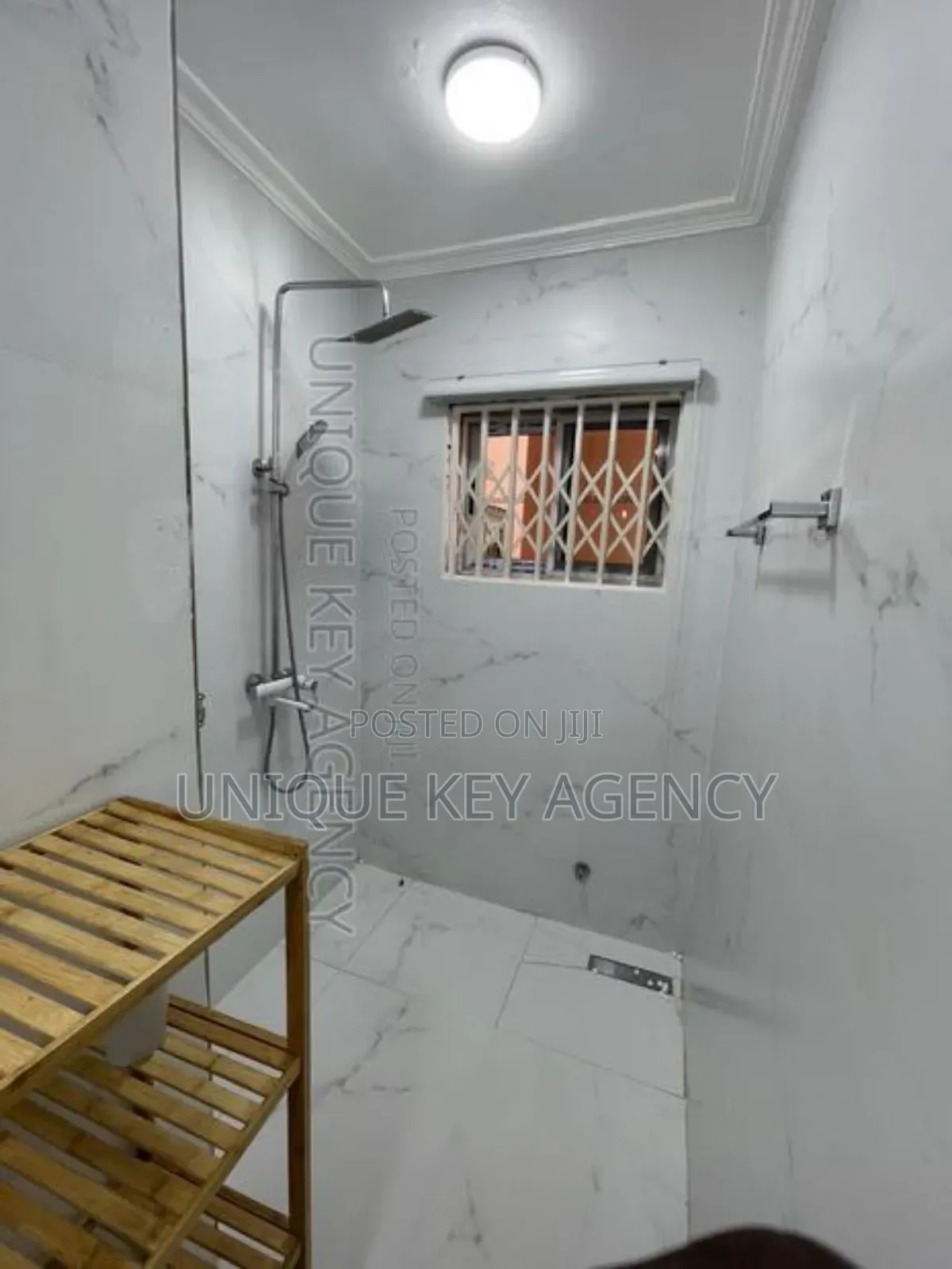Furnished 1bdrm House in Unique Key Agency, Labone for rent