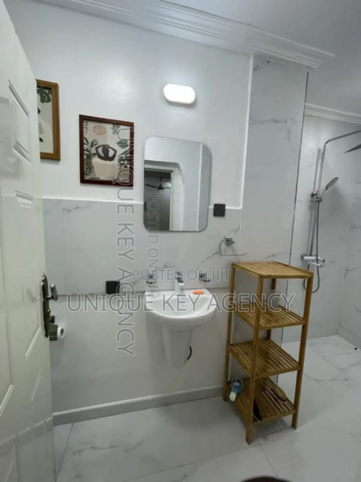 Furnished 1bdrm House in Unique Key Agency, Labone for rent