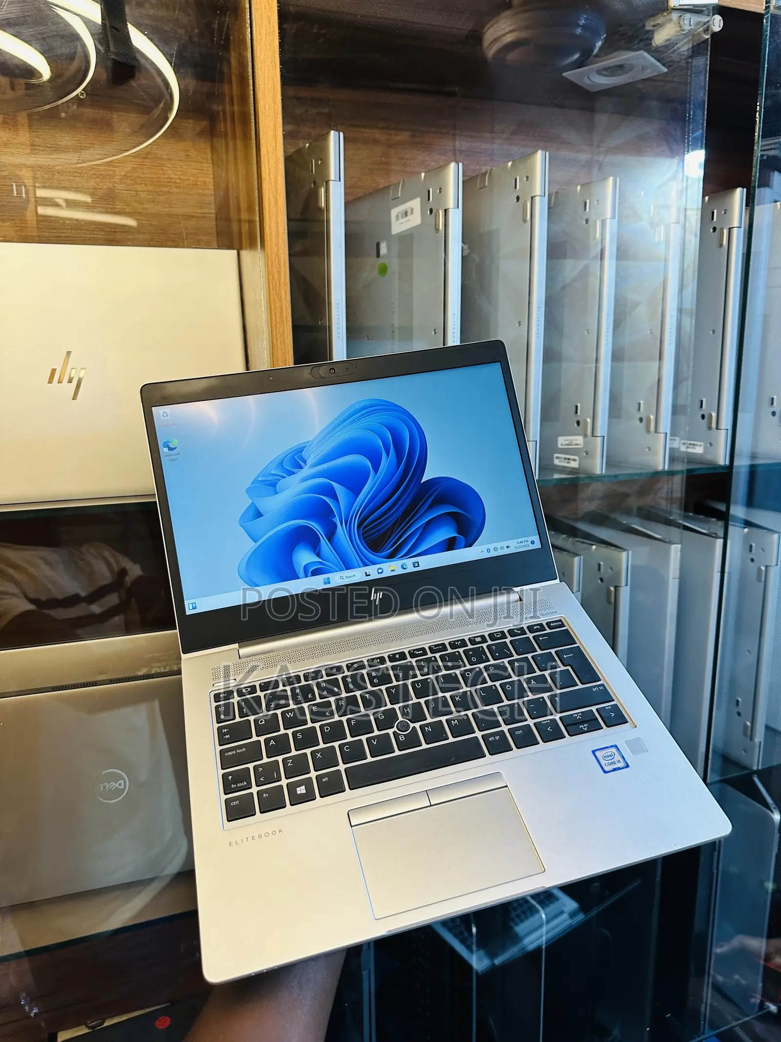 Laptop HP EliteBook 830 G6 16GB Intel Core I5 SSD 256GB