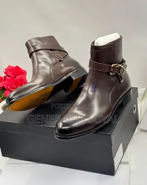 Keneth Cole Coffee Leather Ankle Boots With A Strap And Buckle