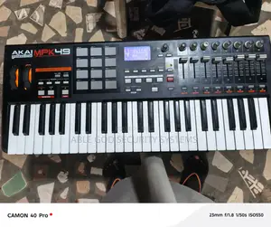 Akai Midi Keyboard