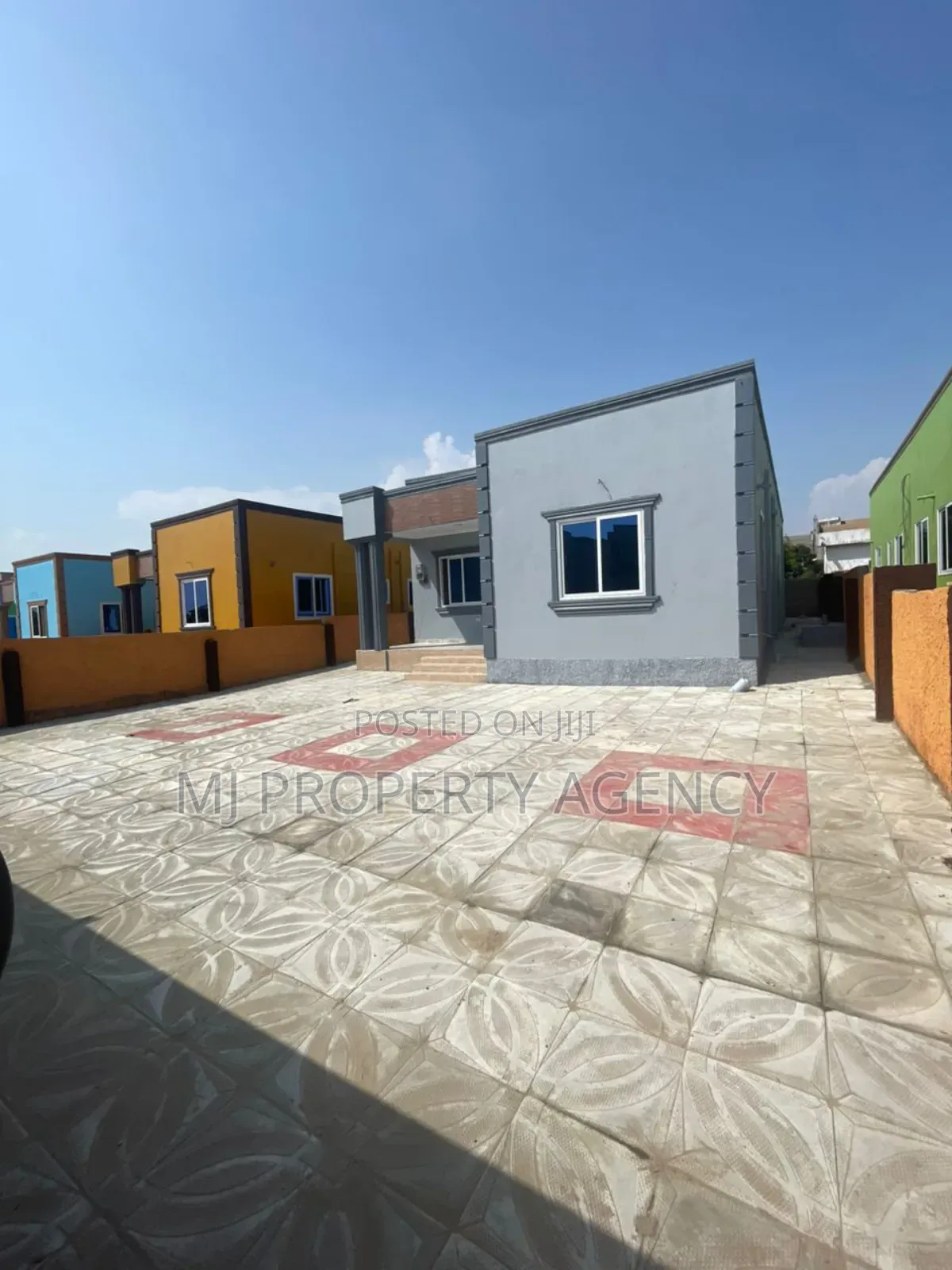 3bdrm House in Spintex Road, Tema Metropolitan for sale