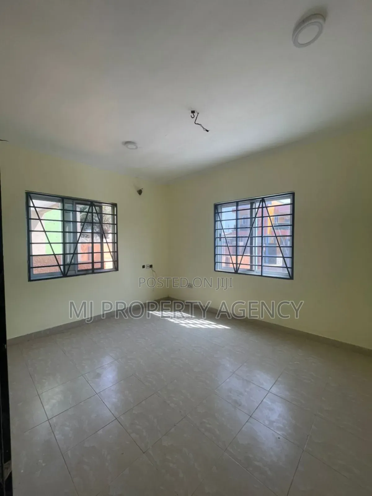 3bdrm House in Spintex Road, Tema Metropolitan for sale