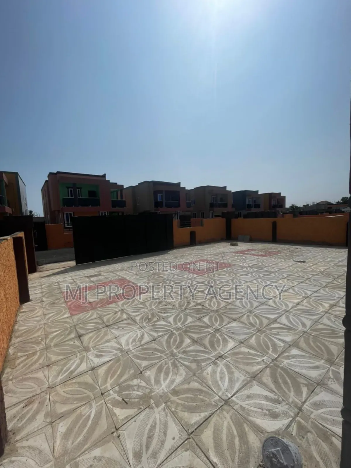 3bdrm House in Spintex Road, Tema Metropolitan for sale