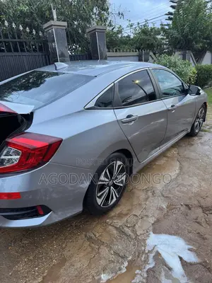 Honda Civic EX-L 4dr Sedan (1.5L 4cyl) 2016 Gray