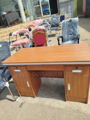 Neat Office Table
