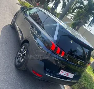 Peugeot 5008 2018 Black