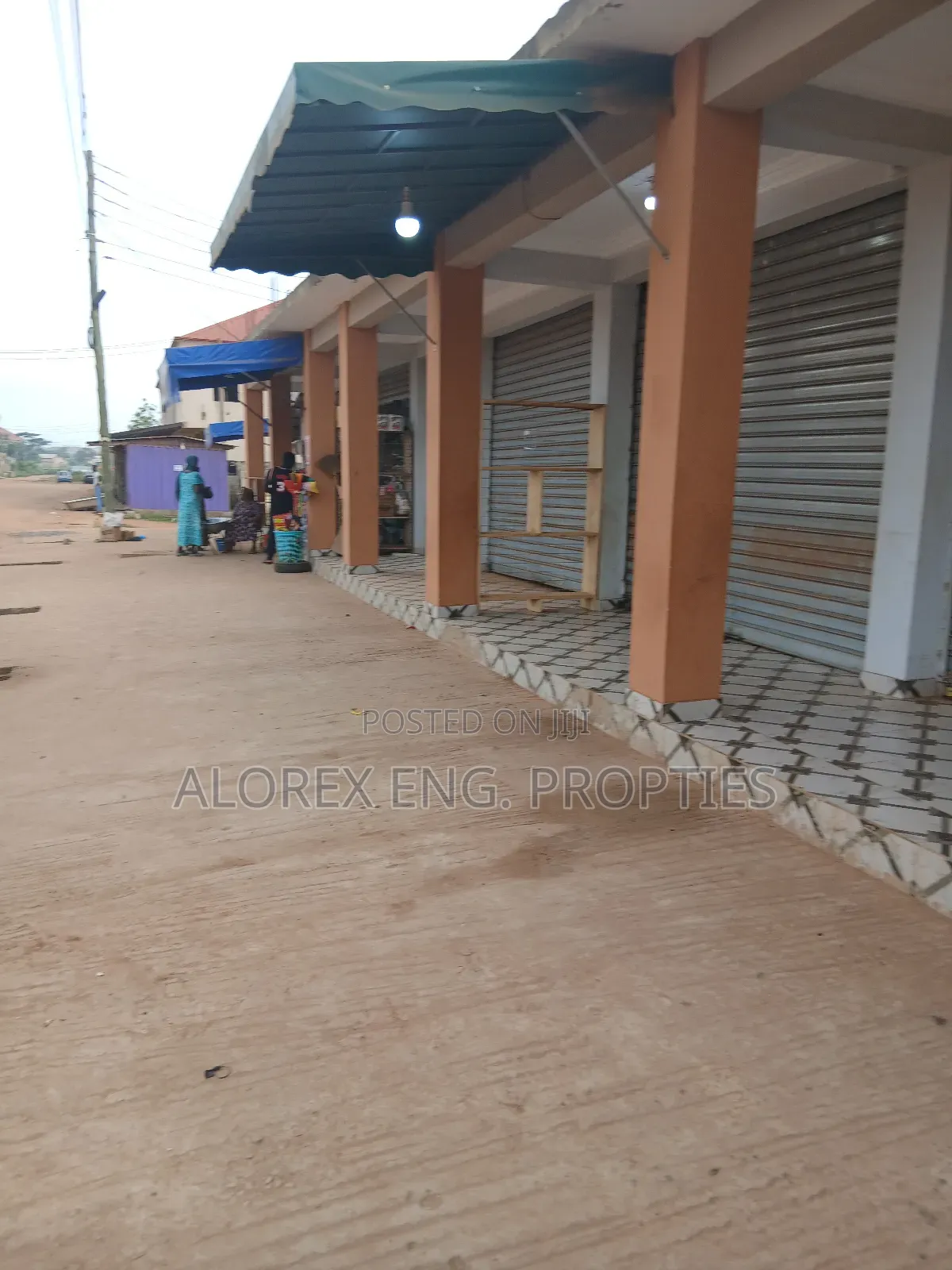 Shop for Rent at New Legon