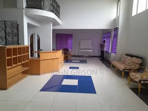 9bdrm House in Community 25 for sale