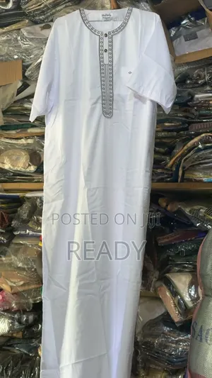 White Jalabiya (Shortsleeves)