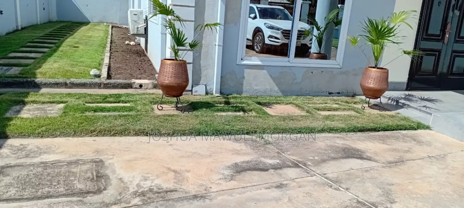 Macfirst Gardens, Landscaping, Lawn Maintenance, Lawn Mowing Edging