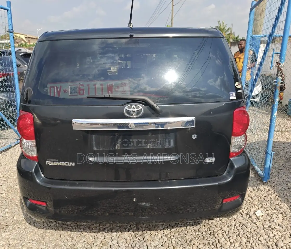 Toyota Rumion 1.5 FWD 2021 Black