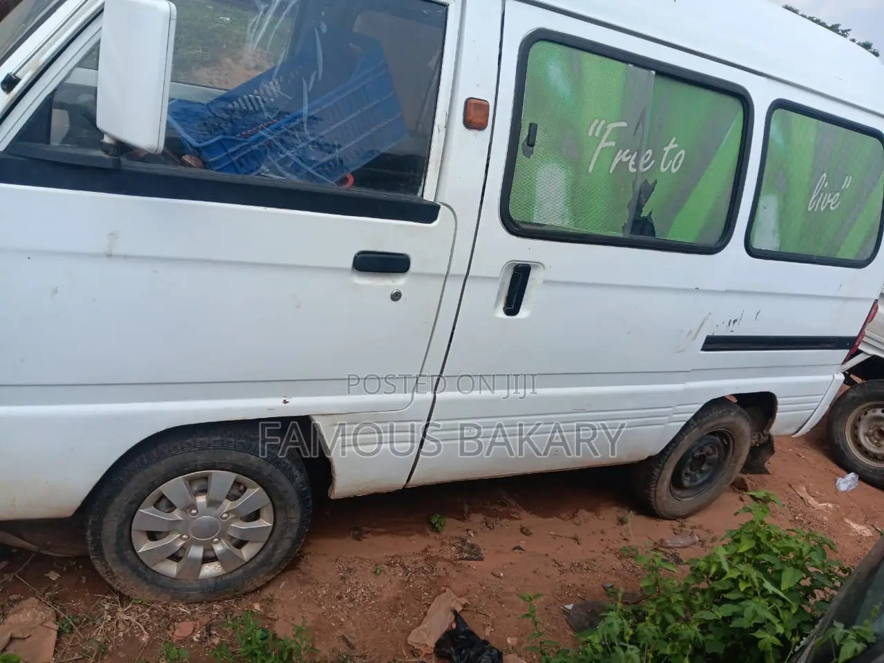 Daewoo BH113 2012 White