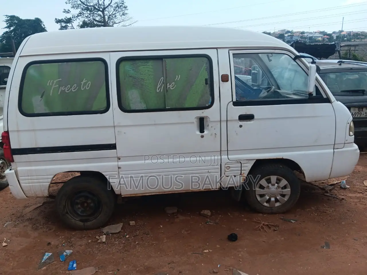 Daewoo BH113 2012 White
