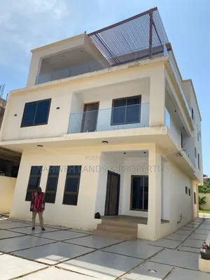 4bdrm House in Kasoa for sale
