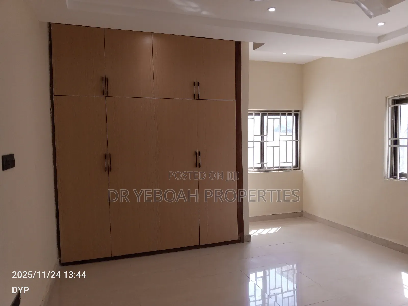 4bdrm House in Spintex Road for rent