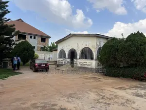 5bdrm House in Santasi Brofoyedu, Kumasi Metropolitan for sale
