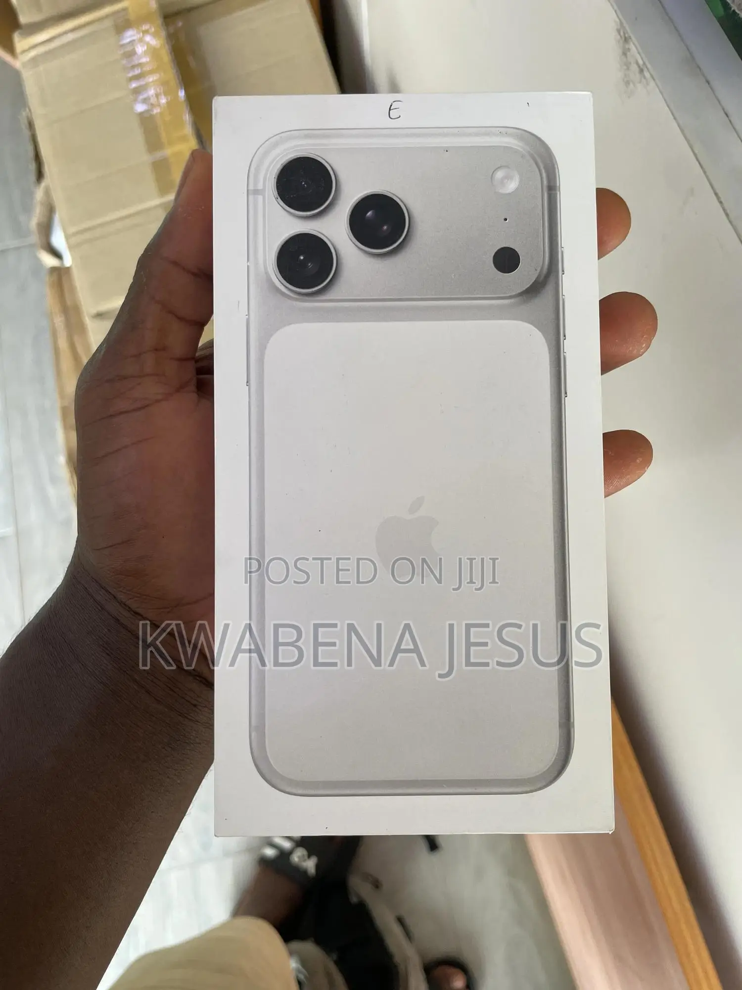 New Apple iPhone 17 Pro Max 256 GB Silver