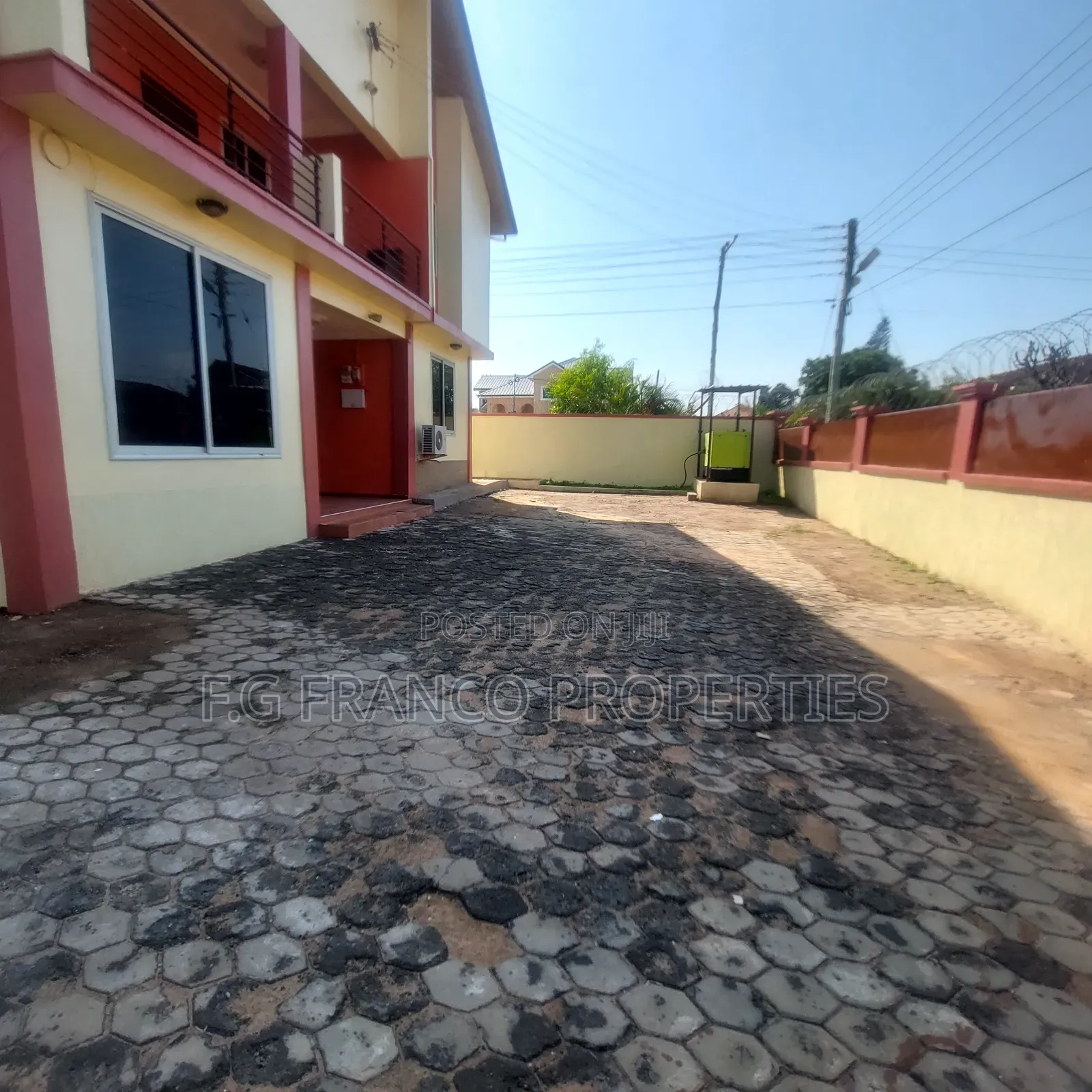Furnished 7bdrm House in Kg Franco Properties, Spintex for rent