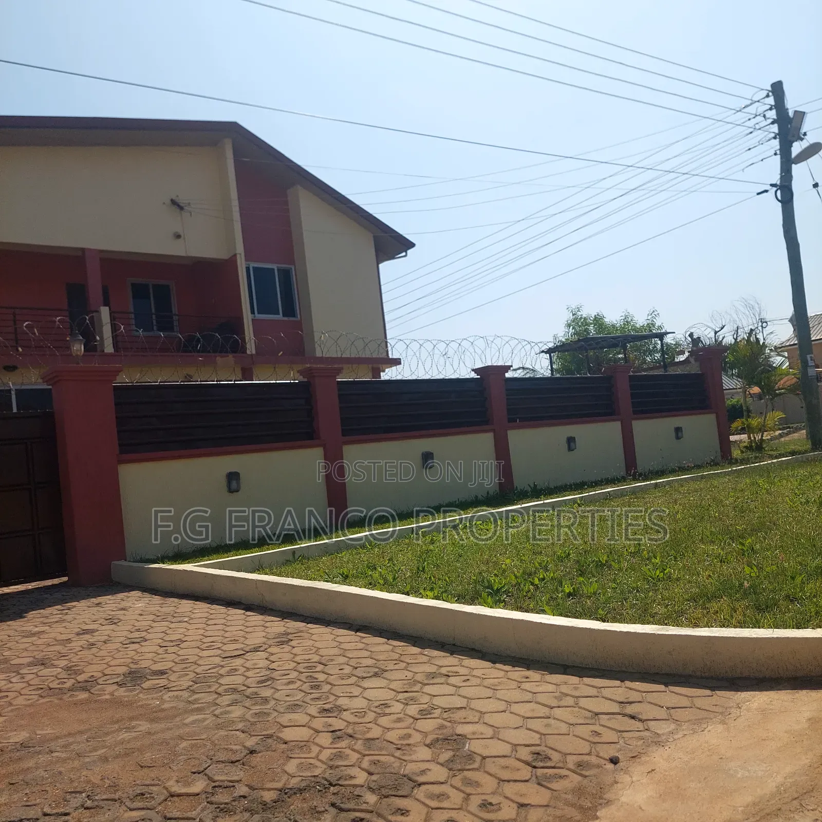 Furnished 7bdrm House in Kg Franco Properties, Spintex for rent