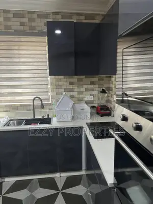 4bdrm House in Amrahia Regimanuel, Ga East Municipal for sale