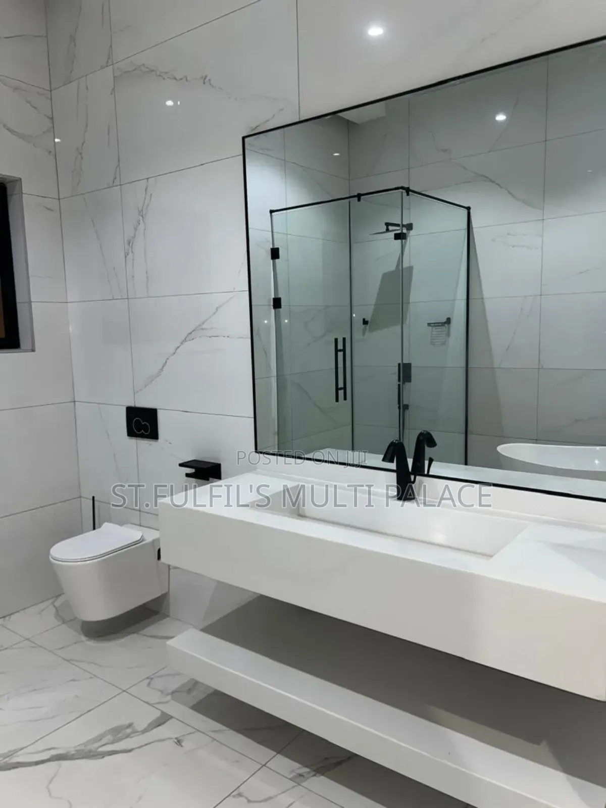 5bdrm Mansion in East Legon Around, Madina for sale