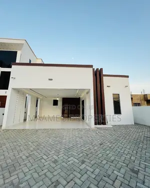 3bdrm House in East Legon for sale