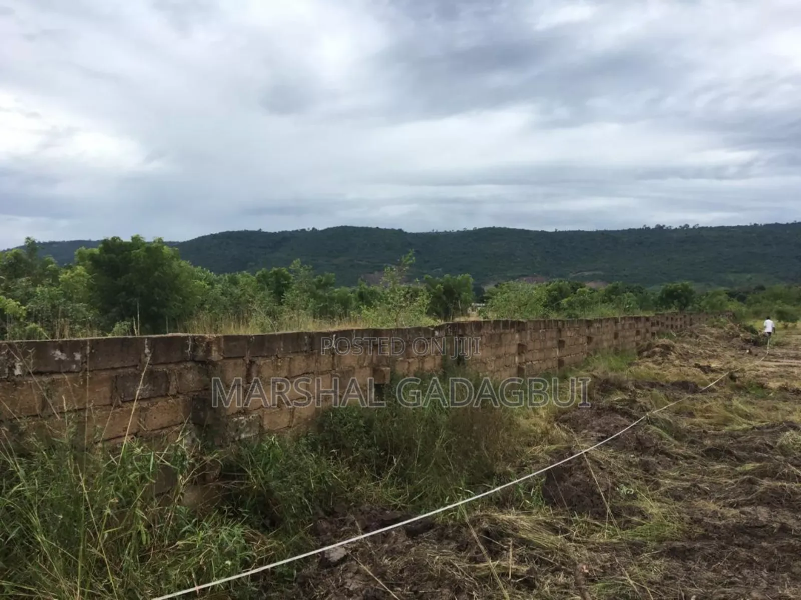 4 Acres Titled Land at Ayikuma (Mountain View)