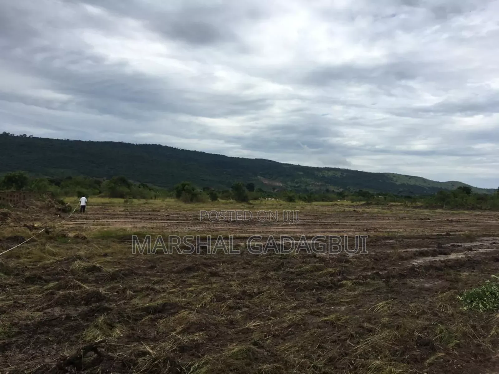 4 Acres Titled Land at Ayikuma (Mountain View)
