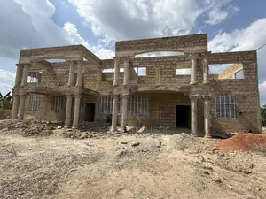 14bdrm Mansion in Juaben Effiduase for sale