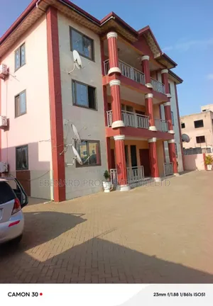 Furnished 3bdrm Apartment in Sakumono for rent