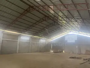 800 SQM Warehouse + Single Room Self Contain at Amasaman