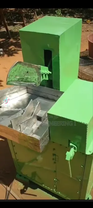 Coconut Machine