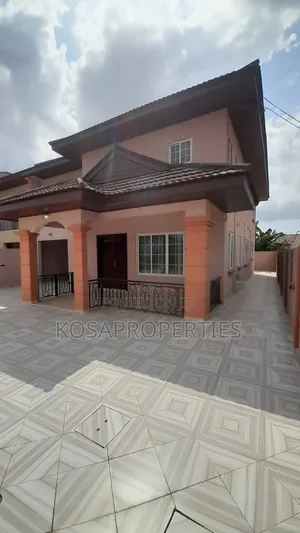 4bdrm House in Adjiringanor, Adjiriganor for sale