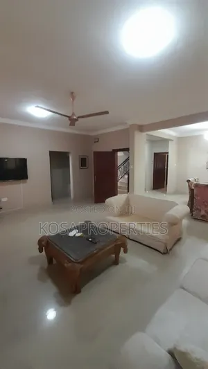4bdrm House in Adjiringanor, Adjiriganor for sale