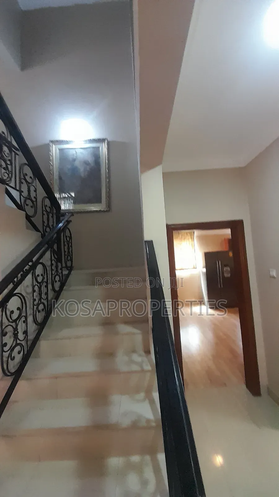 4bdrm House in Adjiringanor, Adjiriganor for sale