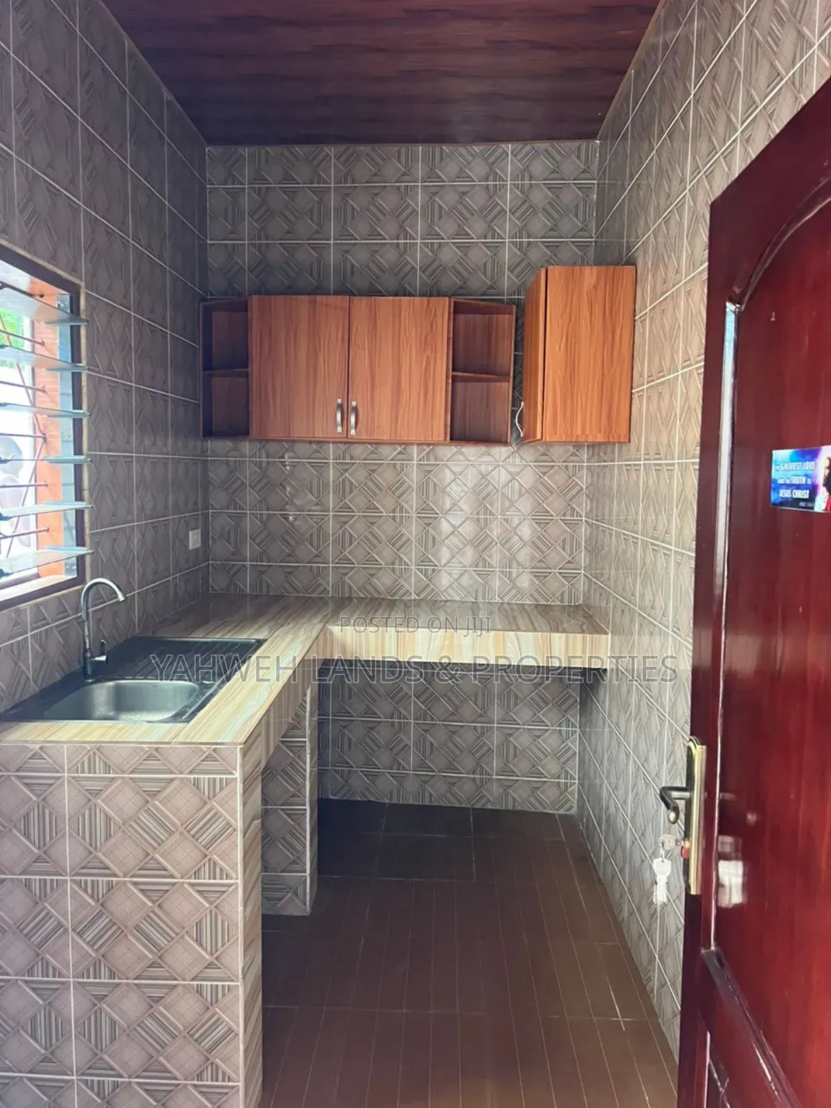 3bdrm Apartment in Addogonno for rent