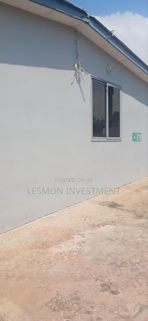 4bdrm House in Lesmon Investment, Tema Metropolitan for rent