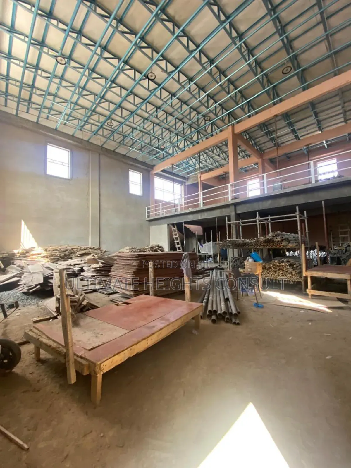 Warehouse 400 Square Metres for Rent