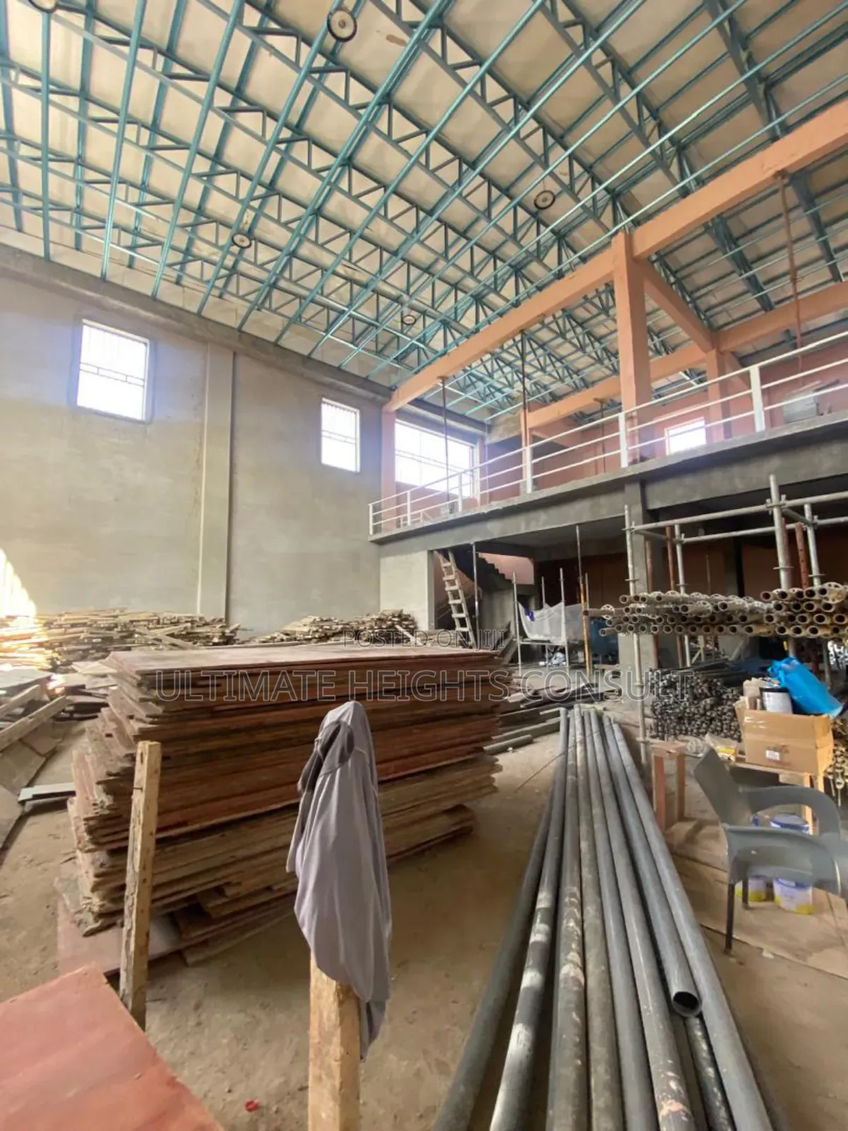 Warehouse 400 Square Metres for Rent