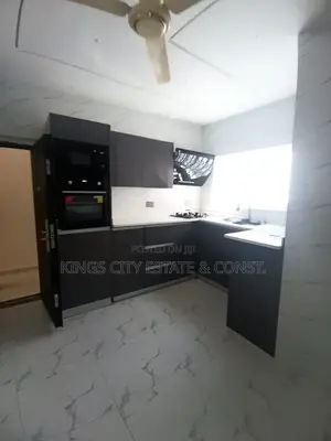 3bdrm House in Obeyeyie, Amasaman for sale