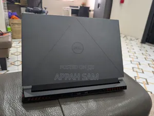 Laptop Dell G15 5535 16GB Intel Core i7 SSD 1T