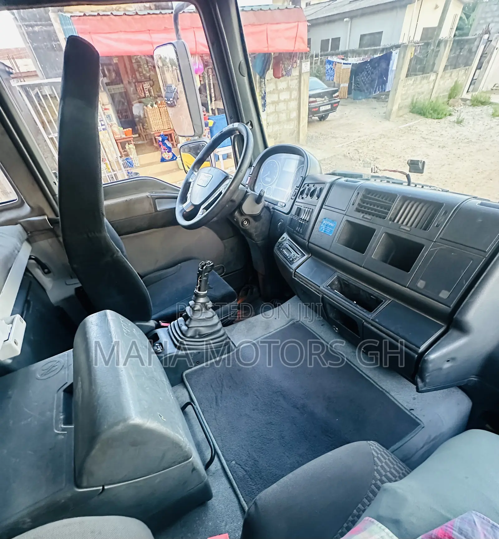 Man Diesel Tga 33:460 Hp Home Double Axle Truck Home Used
