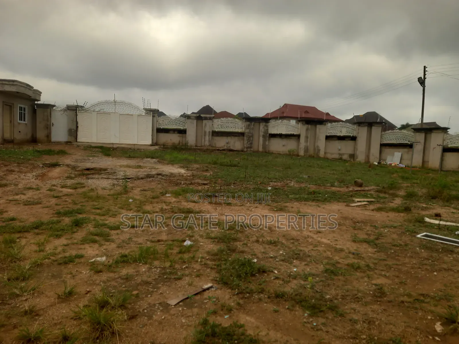 9bdrm House in Tanoso/ Sofoline, Kumasi Metropolitan for sale