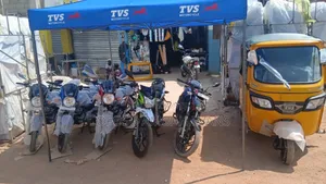 New TVS Apache 180 RTR 2025